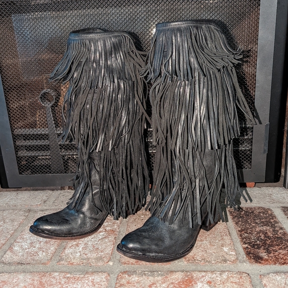 Freebird Ranger Distressed Fringe Boots 